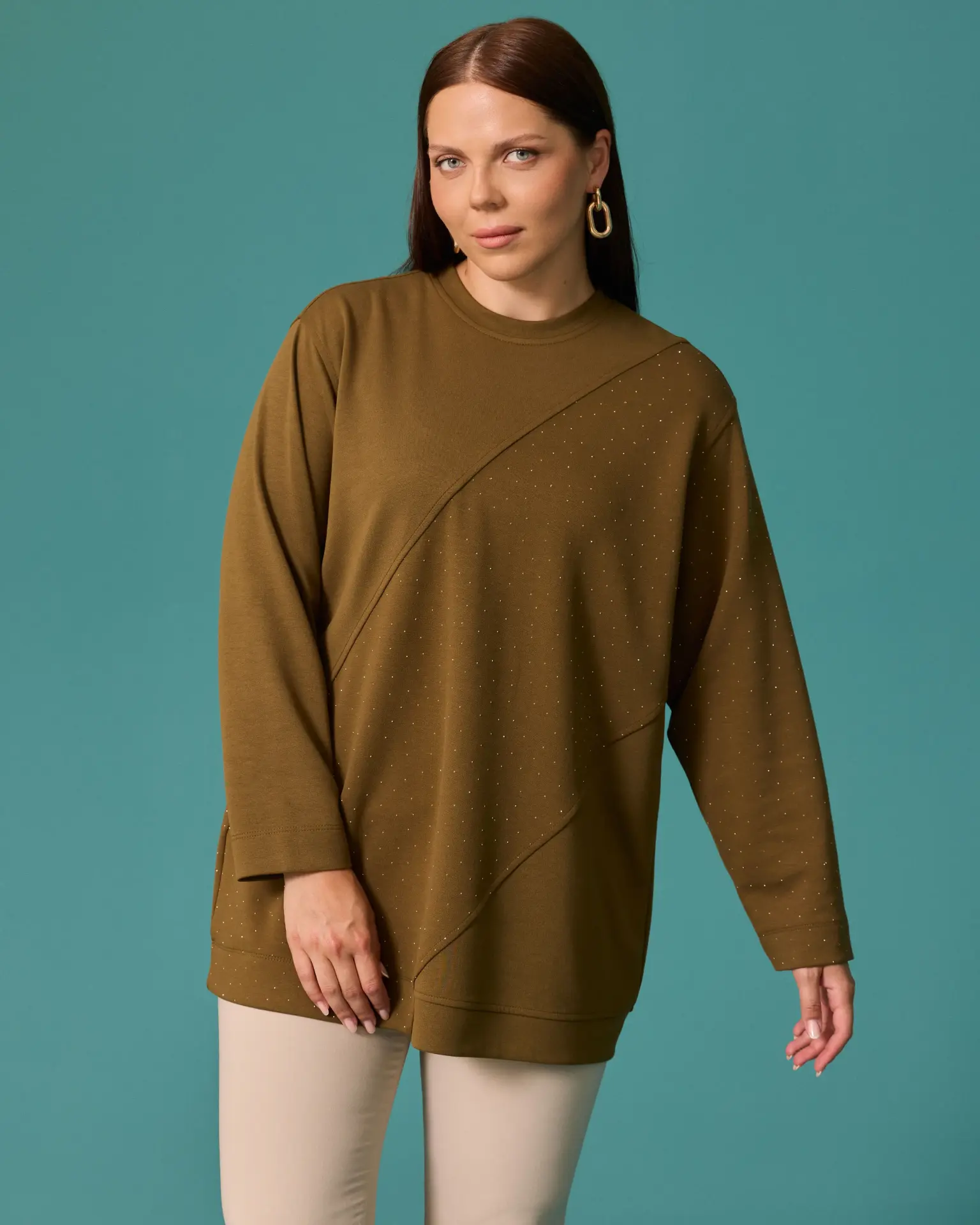 B. BEDEN TAŞ DTY. ASİMETRİK KESİM SWEATSHIRT /SEÇİL 4004
