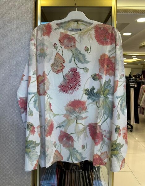 TAŞ İŞLEMELİ ÇİÇEK DESENLİ MERSERİZE BLUZ /GHISA