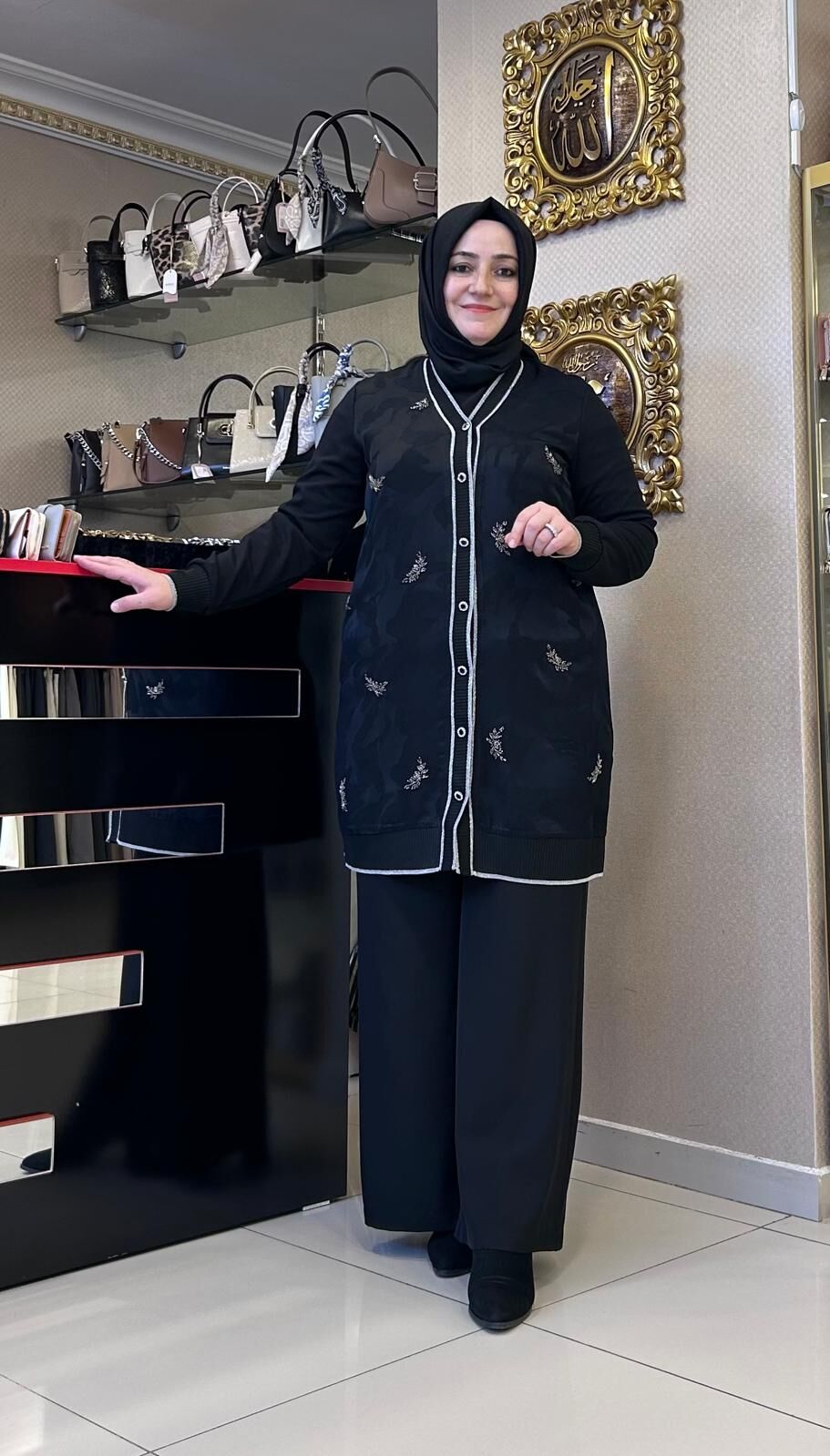 BONCUK İŞLEMELİ JAKAR KUMAŞ DTY. HIRKA/ FUAT GÜRŞEN    