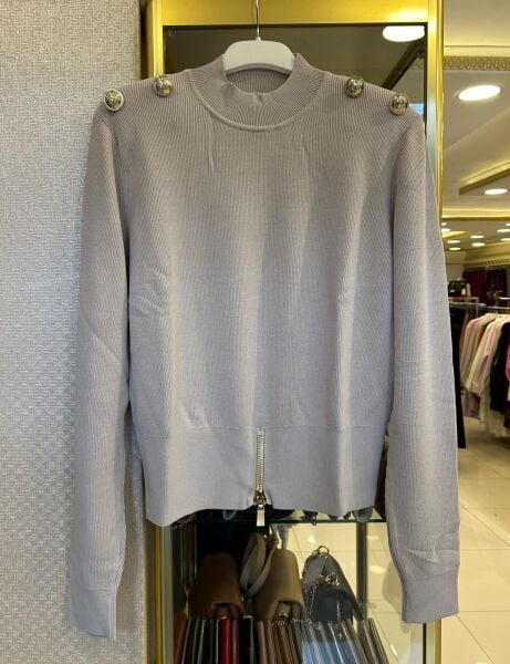 OMZU VATKALI DÜĞME VE FERMUAR DTY. MERSERİZE BLUZ /GHISA