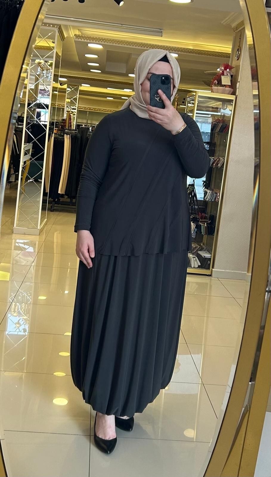 BLUZU DİKİŞ DTY. BALON ETEKLİ TAKIM/ NURCAN ÇETİN 26563