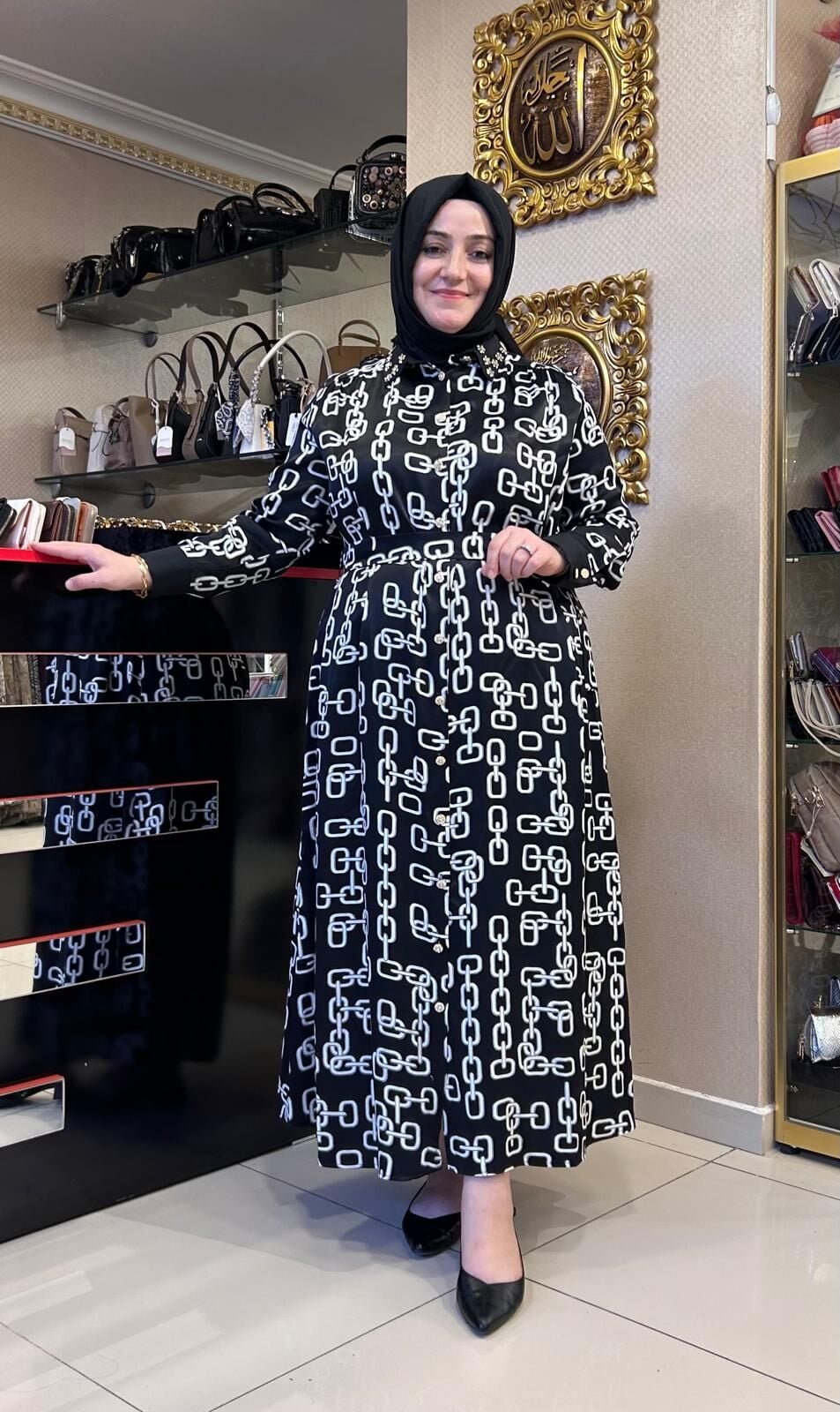 ZİNCİR DESEN YAKASI TAŞ DTY. VISKON ELBİSE / GHISA 