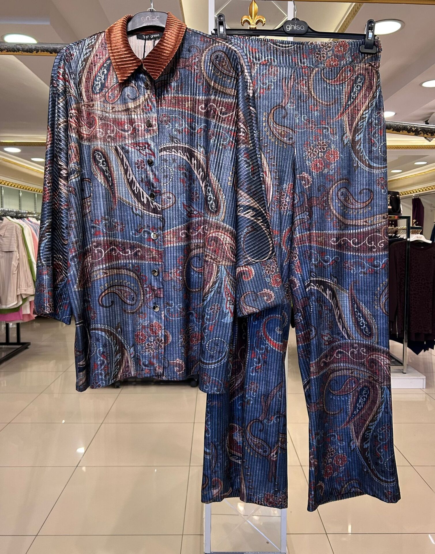 ŞAL DESEN KADİFE KUMAŞ PANTOLON TAKIM/ GHISA 