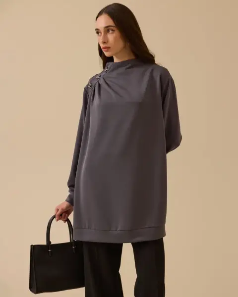 OMUZ AKSESURLI DRAPELİ TUNİK/SEÇİL
