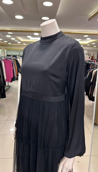 KREP SATEN VE TÜL KOMBİNLİ ŞIK ELBİSE /NURCAN ÇETİN 