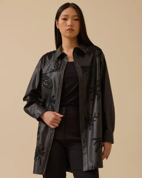 NAKIŞLI SUNİ DERİ GÖMLEK /SEÇİL