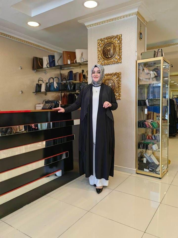 Nurcan Çetin/ Cep-Püskül Detaylı Sandy- Paraşüt Kumaş Hırka