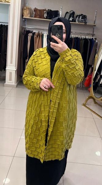 ÜÇ BOYUTLU KABARTMA DESEN CEKET/GHISA