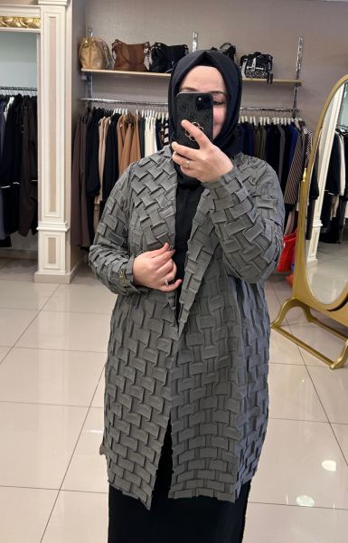 ÜÇ BOYUTLU KABARTMA DESEN CEKET/GHISA