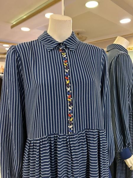 ÖNÜ TAŞ DTY. ÇİZGİLİ ELBİSE/GHİSA