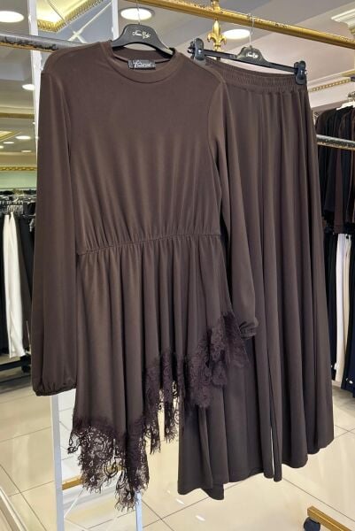 TUNİĞİ DANTEL DETAYLI SANDY KUMAŞ TAKIM/ NURCAN ÇETİN 26561