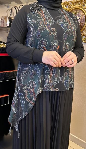 TAŞ İŞLEMELİ ŞAL DESENLİ ŞİFON BLUZ/ FUAT GÜRŞEN 