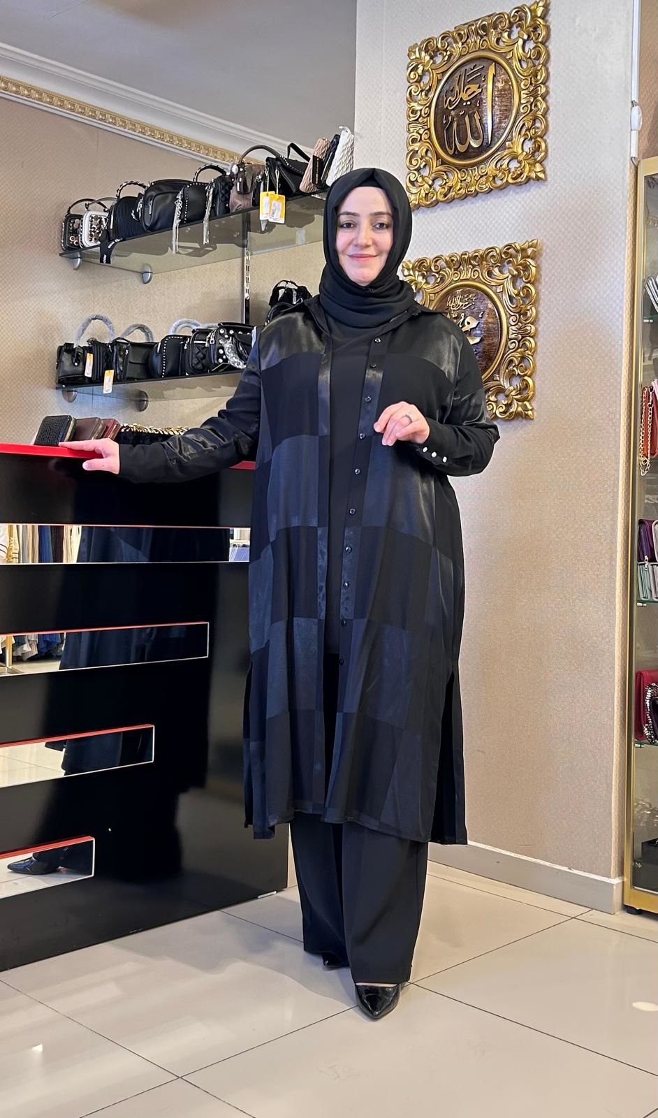 ﻿DÜĞMELİ KARE DESENLİ TUNİK/SEÇİL