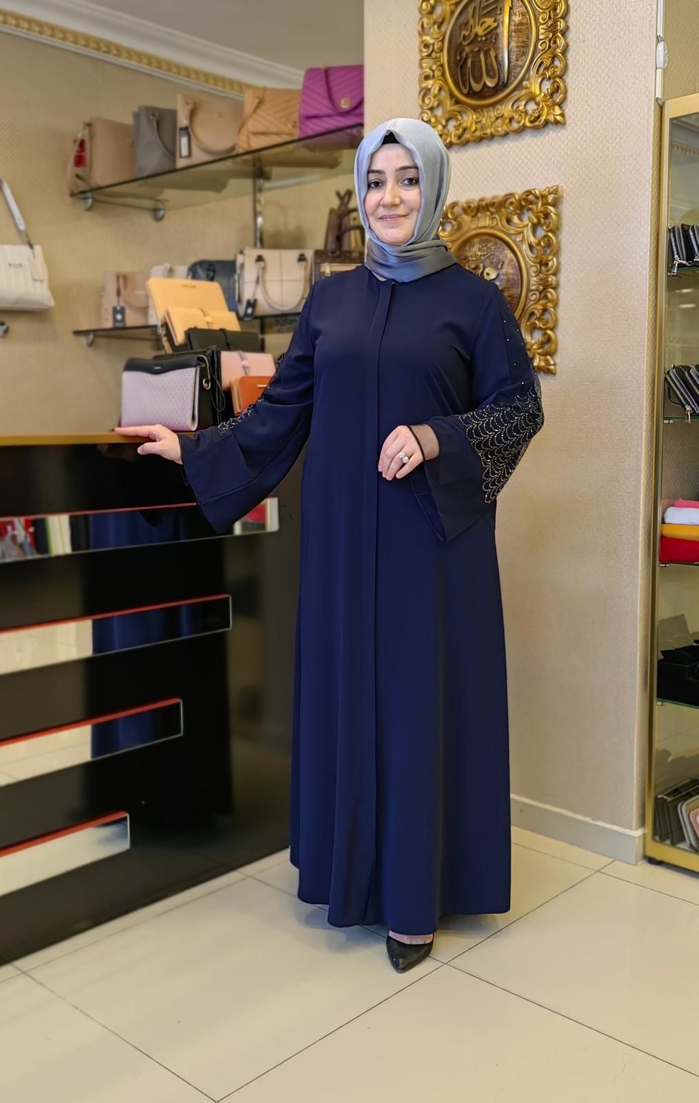 ﻿KOLLARI TAŞ VE TÜL DTY. FERACE/QEFFA