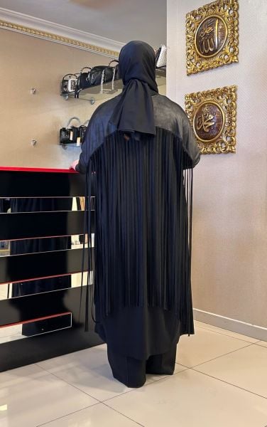 ﻿ARKASI PÜSKÜLLÜ DERİ DTY. HIRKA/NURCAN ÇETİN