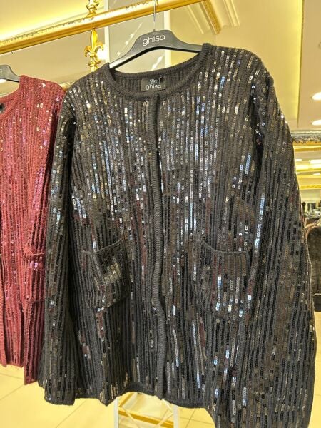 TAMAMI PUL İŞLEMELİ ÇITÇIT KAPAMA YÜNLÜ CEKET/GHISA