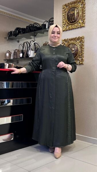 ETEĞİ VE SIRTI İŞLEME DTY. SATEN  ELBİSE/ LISSMORE