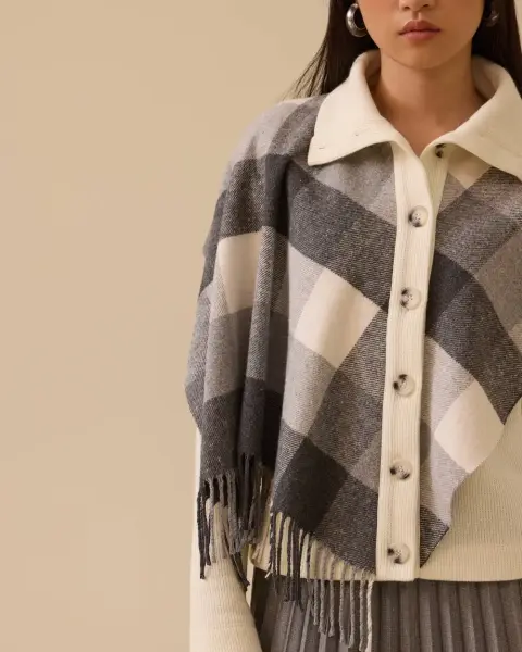 ŞAL GÖRÜNÜMLÜ EKOSE DESENLİ HIRKA VE PİLİSE ETEK /SEÇİL   