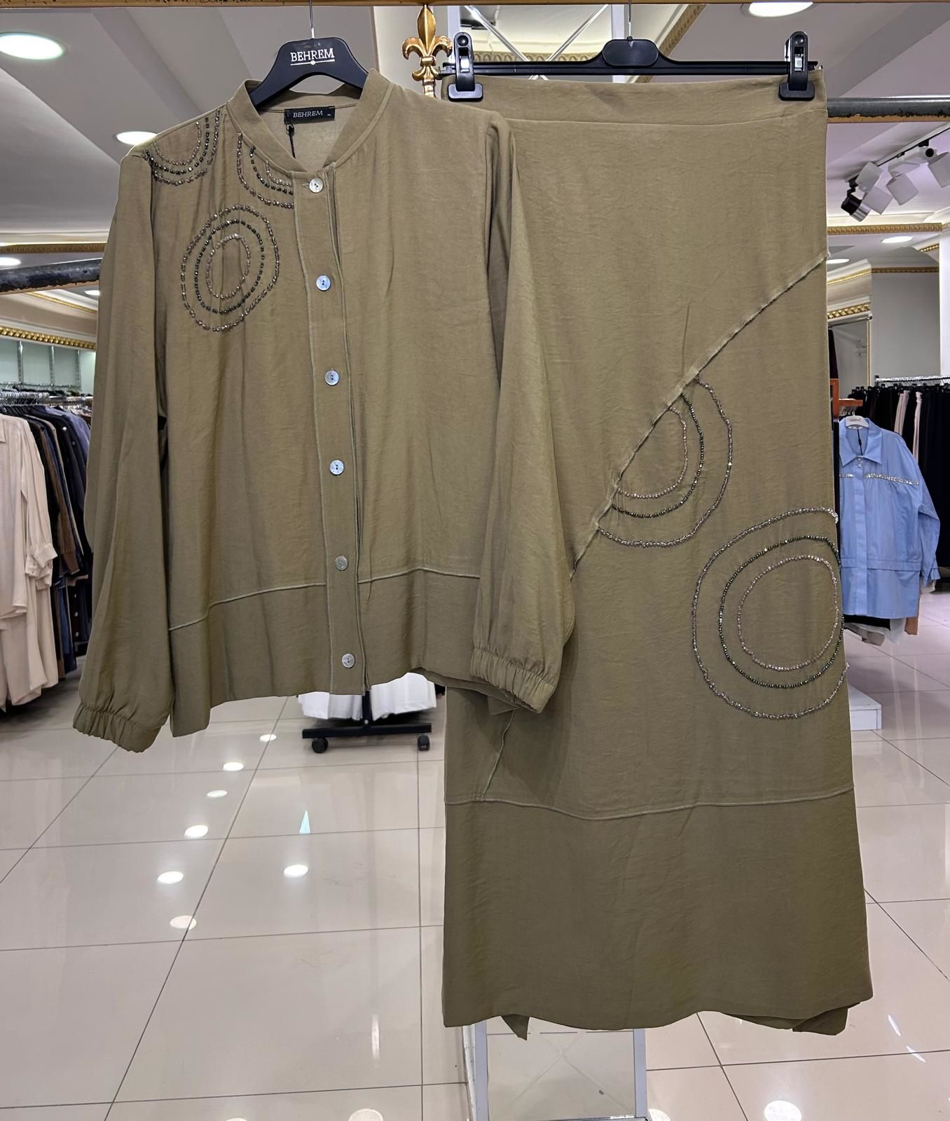 ﻿TAŞ İŞLEMELİ TENSEL KUMAŞ ETEKLİ TAKIM/BEHREM