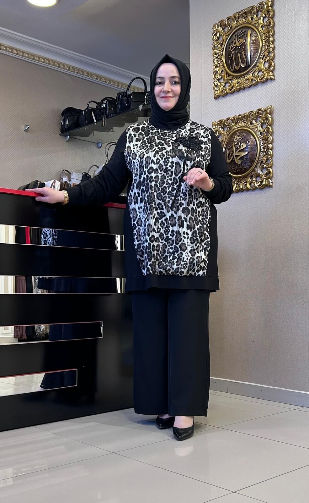 LEOPAR DESEN TAŞ İŞLEMELİ TUNİK/ FUAT GÜRŞEN 