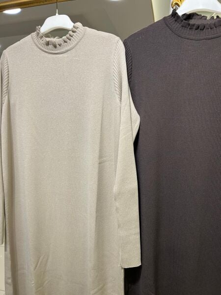 YAKASI FIRFIR DTY. ÇAN KESİM MERSERİZE ELBİSE/ NURCAN ÇETİN