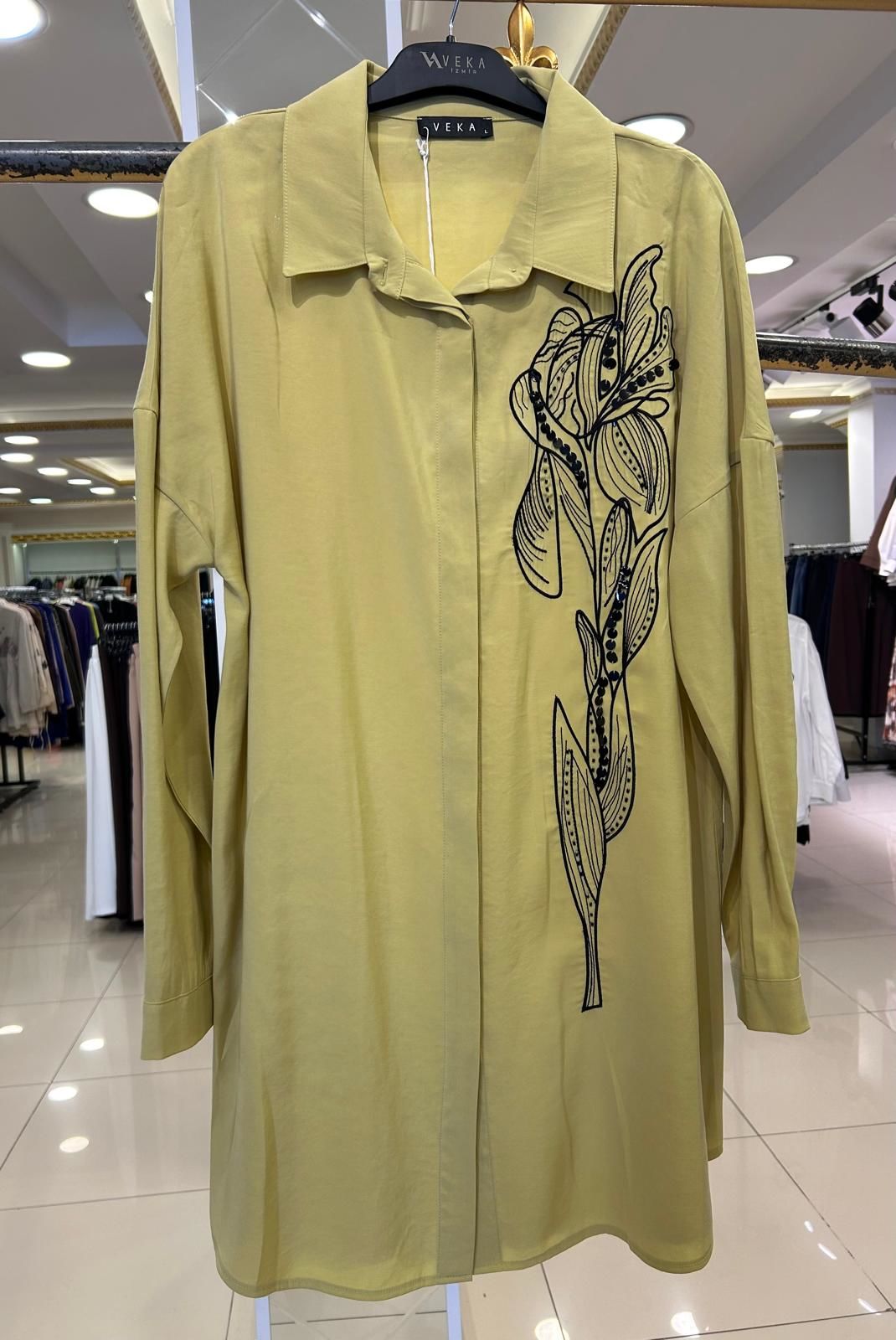 NAKIŞ VE PUL İŞLEMELİ VISKON GÖMLEK/VEKA