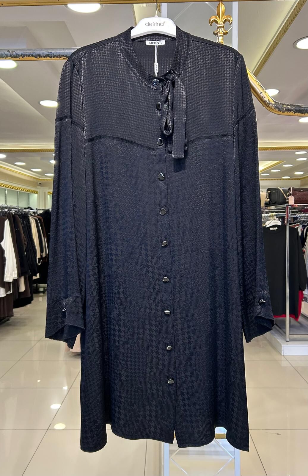 YAKASI BAĞLAMA DTY. KAZAYAĞI DESEN TUNİK /DEFRİNA