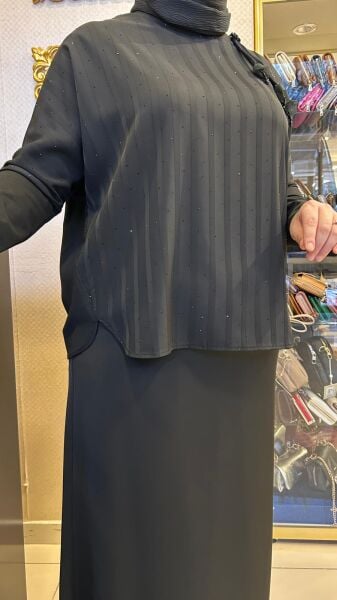 ÇİÇEK VE TAŞ DTY. ETEK BLUZ TAKIM/ FUAT GÜRŞEN