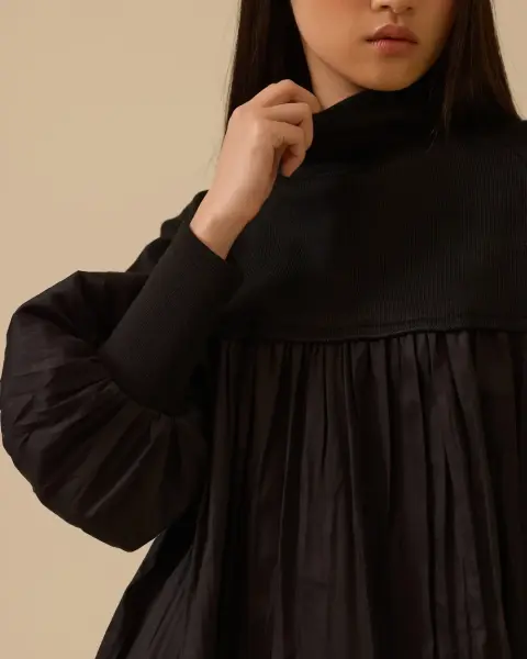 ÇİFT KUMAŞLI PİLE DETAYLI TUNİK/ SEÇİL