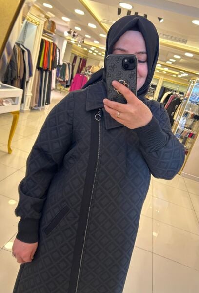 YANDAN FERMUARLI KENDİNDEN DESENLİ KAP/DEFRİNA