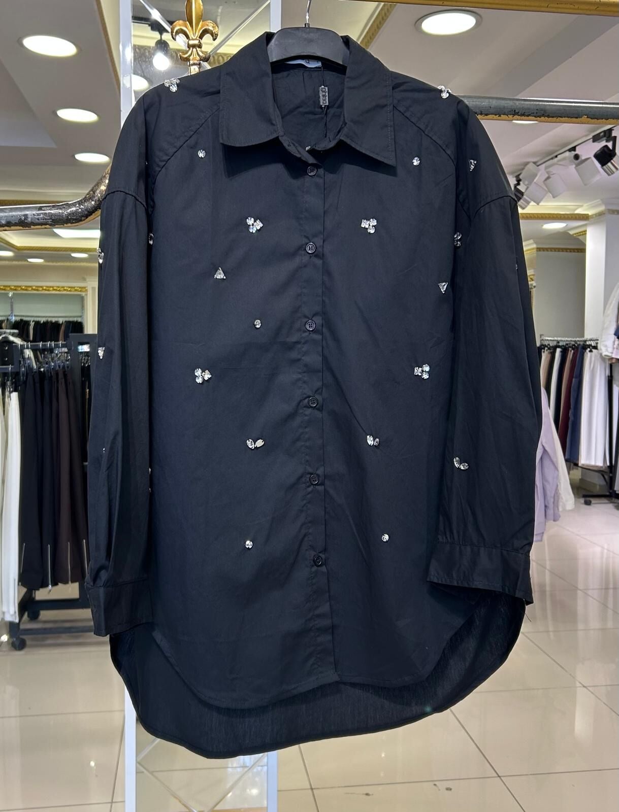 ÜZERİ TAŞ İŞLEMELİ PAMUK GÖMLEK/ GHISA