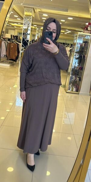 BLUZU KENDİNDEN DESENLİ ETEKLİ TAKIM/ NUSS