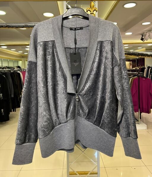 KENDİNDEN DESENLİ KADİFE DTY. YÜN HIRKA /GHISA