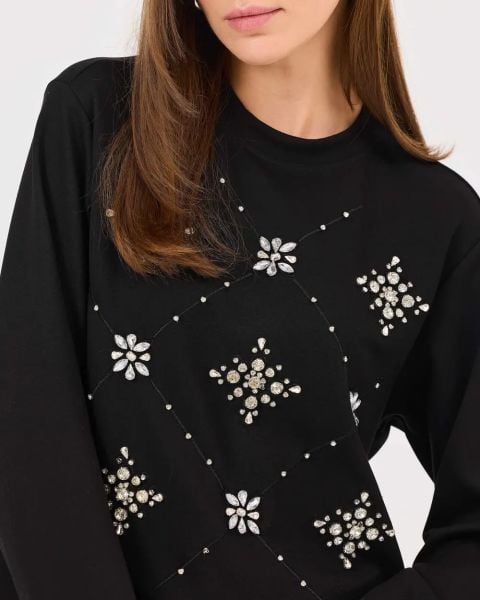 ﻿Yuvarlak yaka taşlı sweatshirt