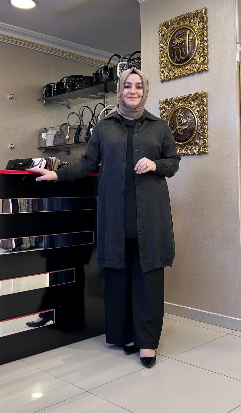 SIRTI İŞLEME DTY. İPEK CUPRA GÖMLEK-KAP / FUAT GÜRŞEN