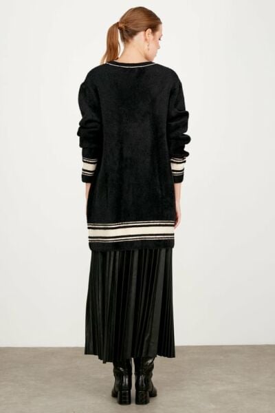 KOLEJ DETAYLI MİNK HIRKA SİYAH