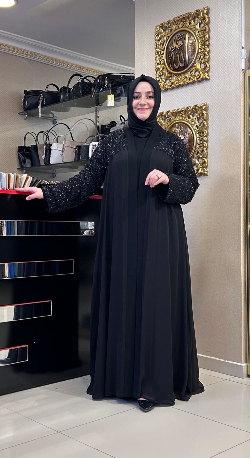 KOLLARI BONCUK İŞLEMELİ ABAYA TAKIM/NURCAN ÇETİN