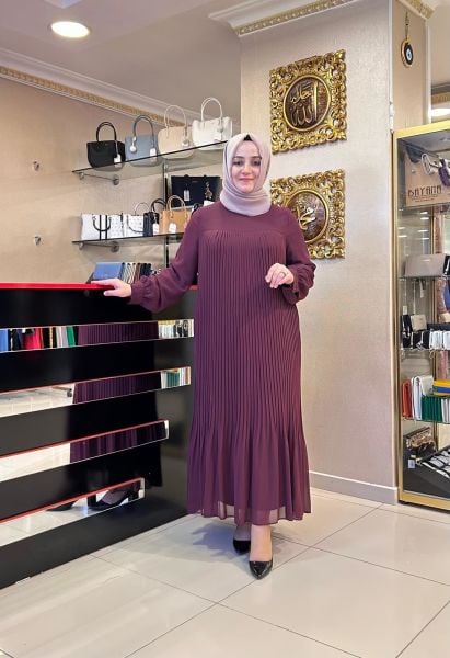 YUVARLAK YAKA PİLELİ  UZUN KOLLU ELBİSE