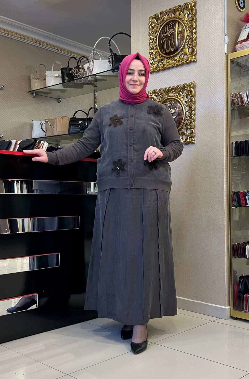 İPEK CUPRA ÇİÇEK İŞLEMELİ BLUZ VE ELBİSE TAKIM /LISSMORE 