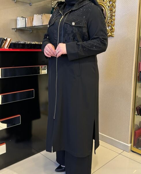 ŞAKAYIK KENDİNDEN DESENLİ TAŞ İŞLEMELİ KAP/ MÜSEMMA