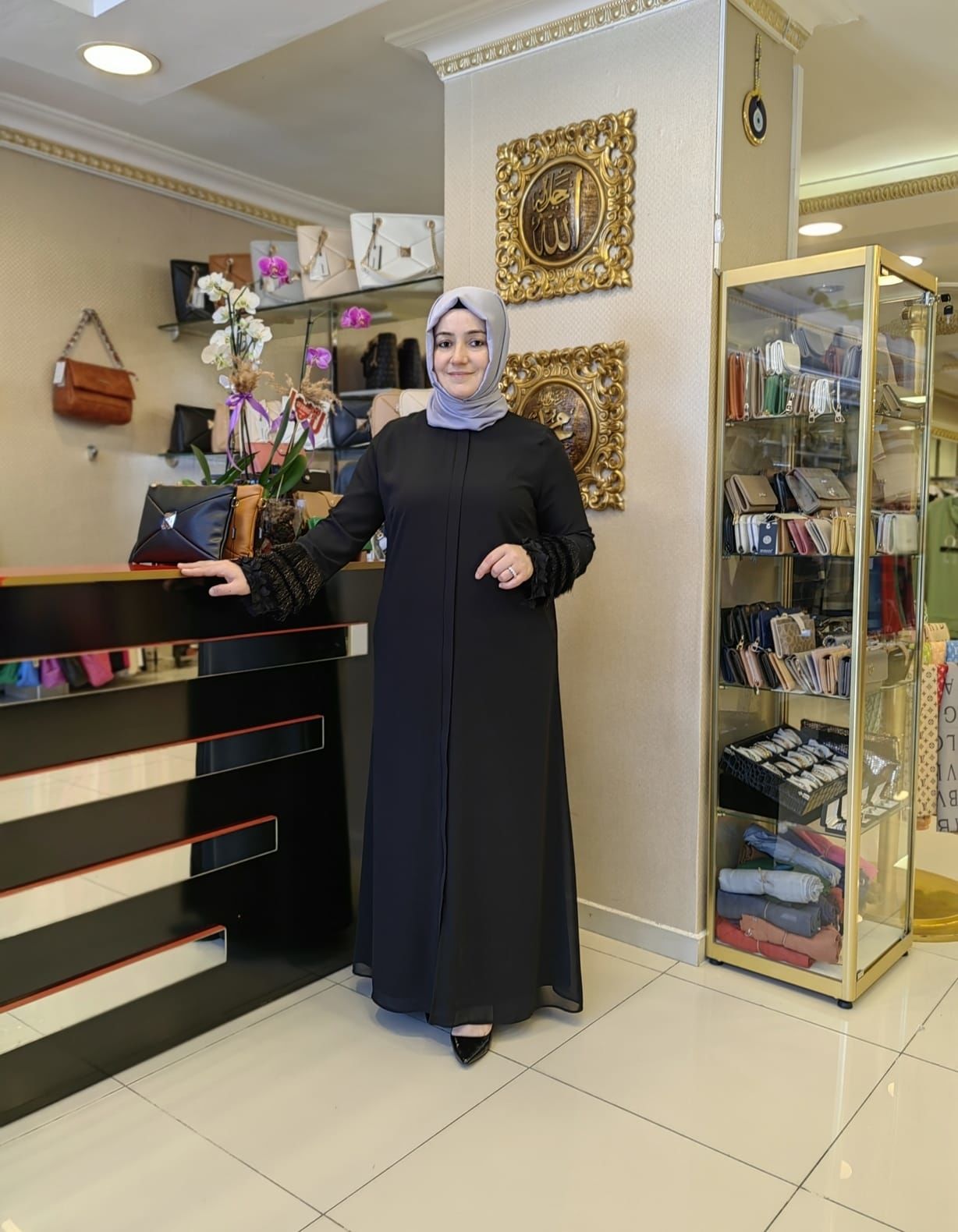 Nurcan Çetin ferace