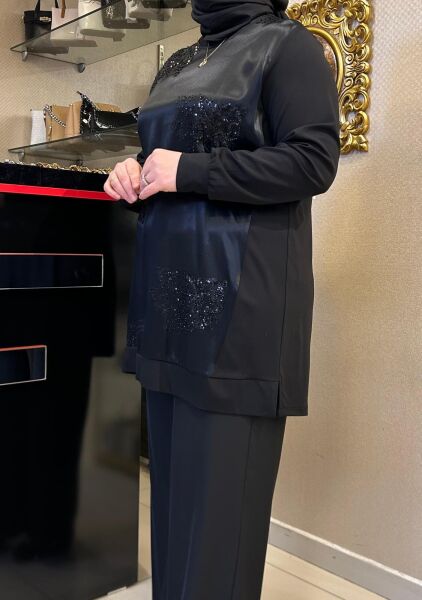 PUL VE BONCUK İŞLEMELİ SATEN KUMAŞ DTY. TUNİK/ FUAT GÜRŞEN