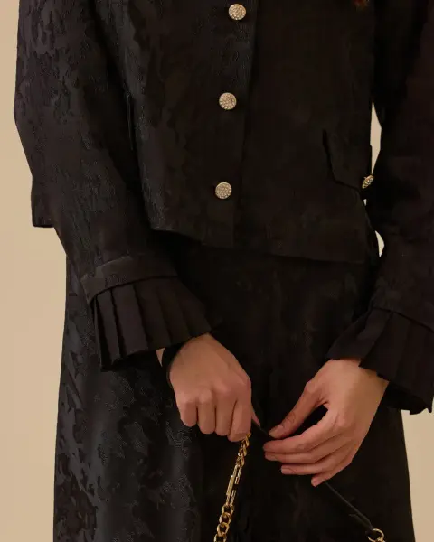 KENDİNDEN DESENLİ JAKAR KUMAŞ ETEK CEKET/ SEÇİL