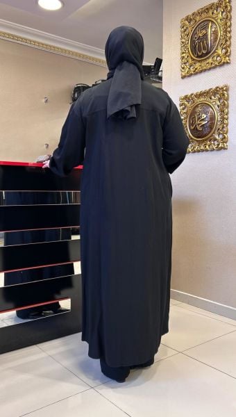 ﻿ZIMBA VE FERMUAR DTY. KAP/NURCAN ÇETİN