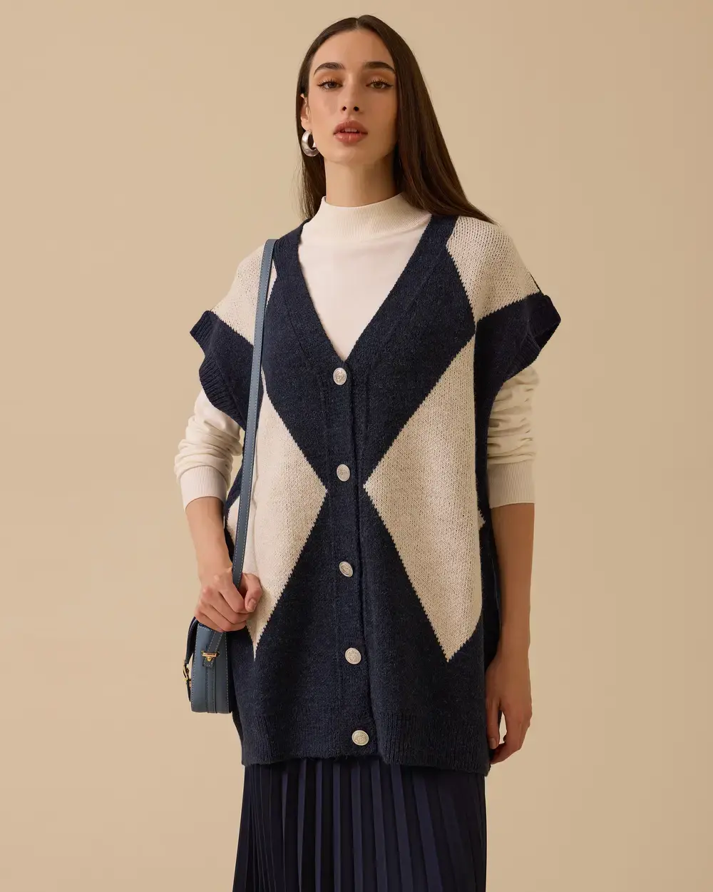 BLOK GEÇİŞLİ DÜĞMELİ TRİKO HIRKA-YELEK /SEÇİL