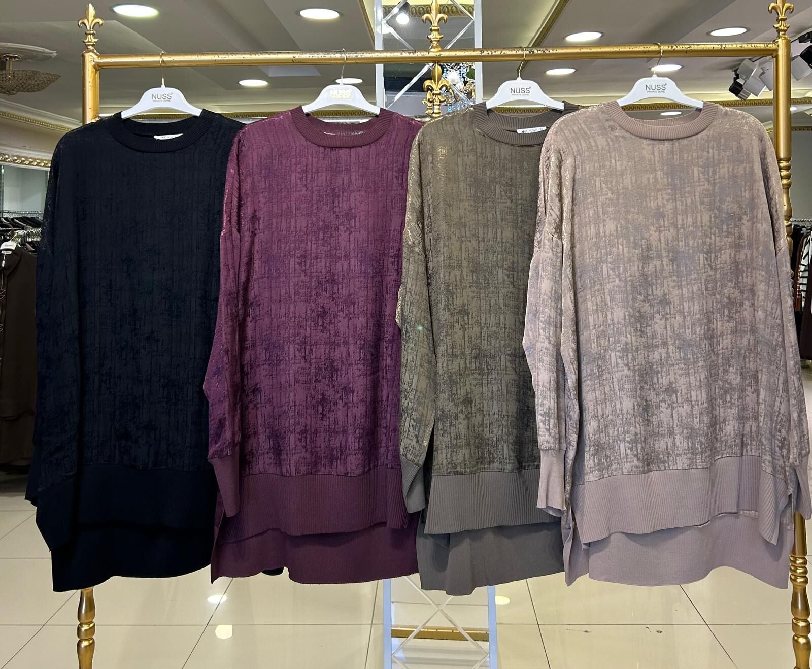 KENDİNDEN IŞILTILI DESENLİ RAYON TUNİK /NUSS