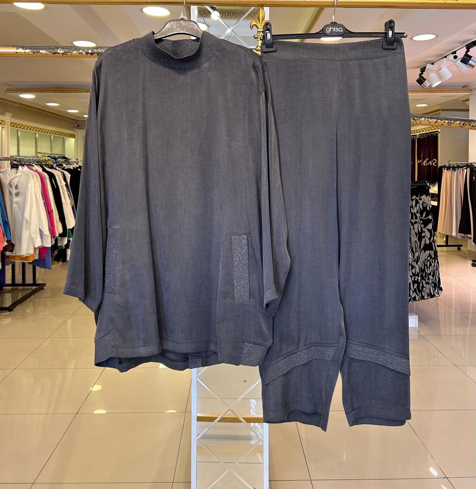 SİMLİ BİYE DETAYLI PANTOLONLU TAKIM/ GHİSA