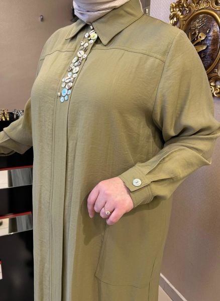 GÖĞSÜ İŞLEMELİ FERMUAR DTY. GÖMLEK- KAP/BEHREM