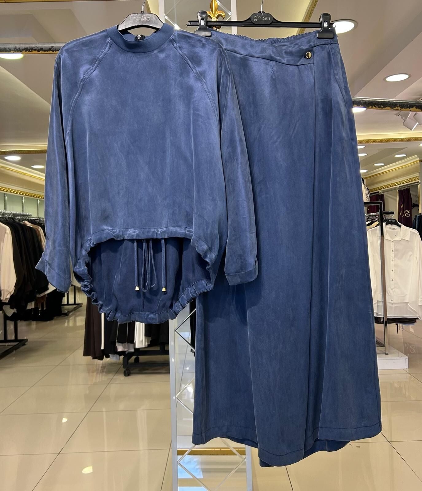 ASETAT KUMAŞ ETEK PANTOLONLU TAKIM/GHISA 9409