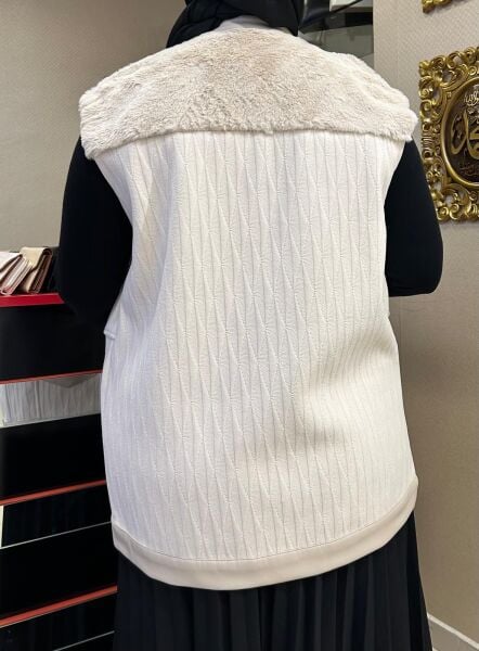 DERİ VE KÜRK DTY. TRİKO YELEK/ TIĞTRİKO